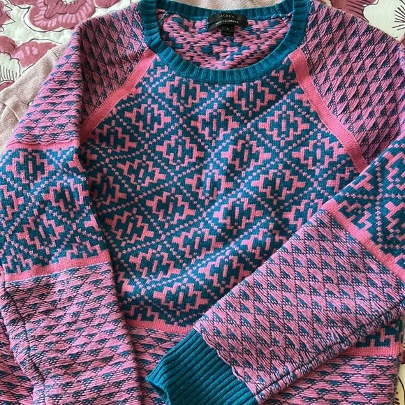 J. Crew cashmere blend sweater. - Picture 2 of 4